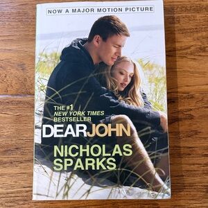 Dear John by Nicholas Sparks Book